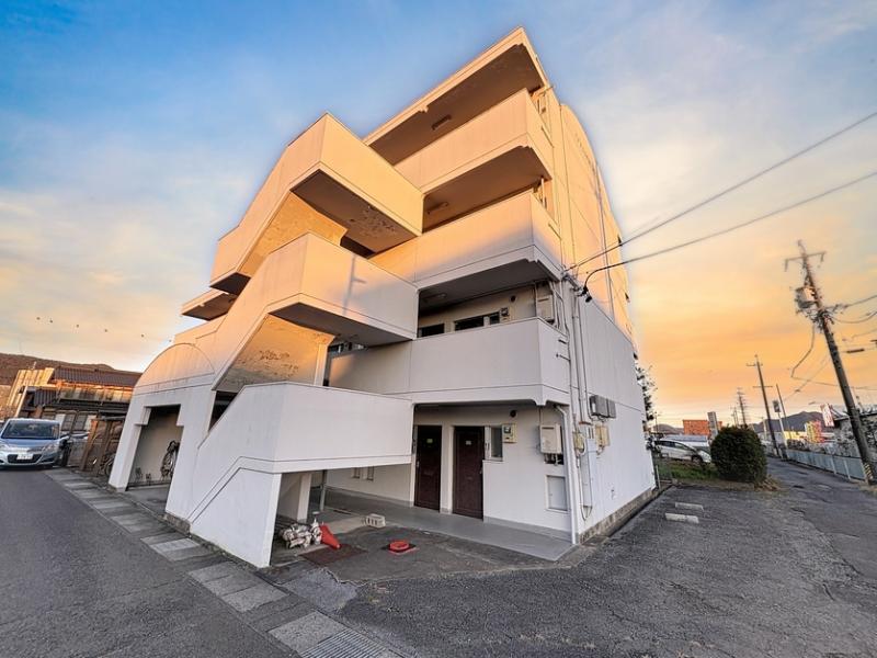 カレッジヒルズ